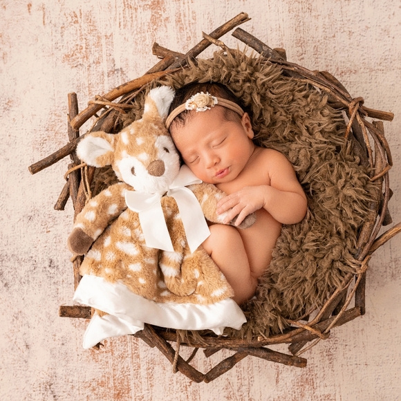 Meet your Posher, Donna - Picture 2 of 3